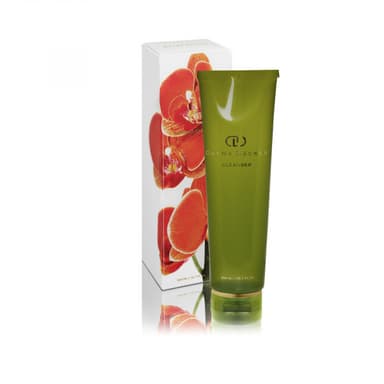 Clementine Essence Cleanser