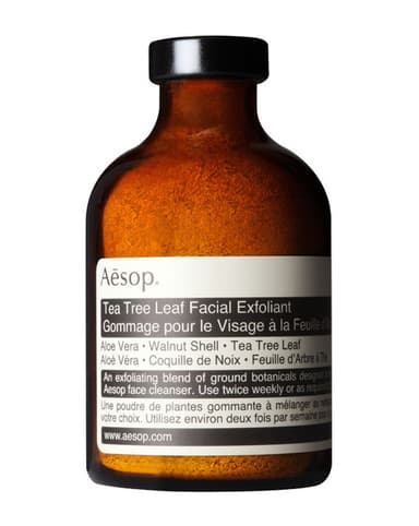 Tea Tree Leaf Facial Exfoliant