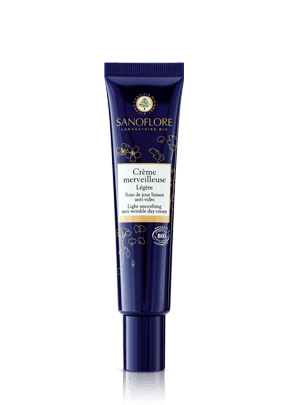 Crème Merveilleuse Light Anti-Ageing Smoothing Moisturiser