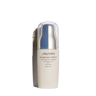 Future Solution Lx Total Protective Emulsion SPF 20